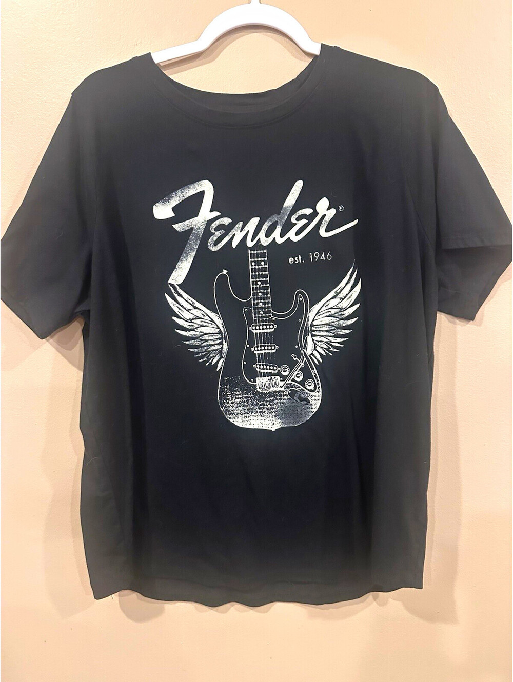 Fender Logo Graphic Guitar Wings Black Crew Neck Short Sleeve T-Shirt Big 1X